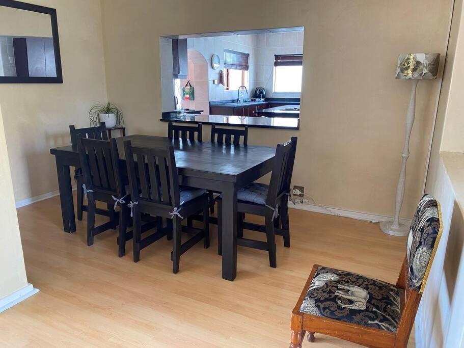 A In Timour Hall Holiday home